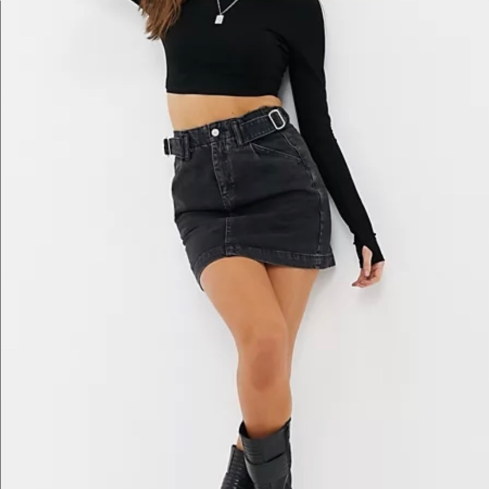 Topshop from ASOS black denim mini skirt e buckle details size 8